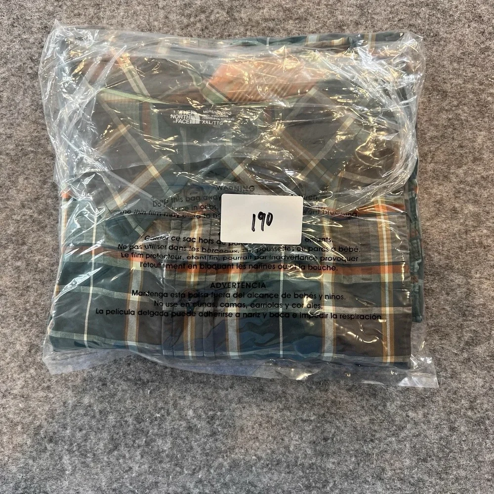 The North Face Men's Lightweight Button Up Short Plaid Size XXL
